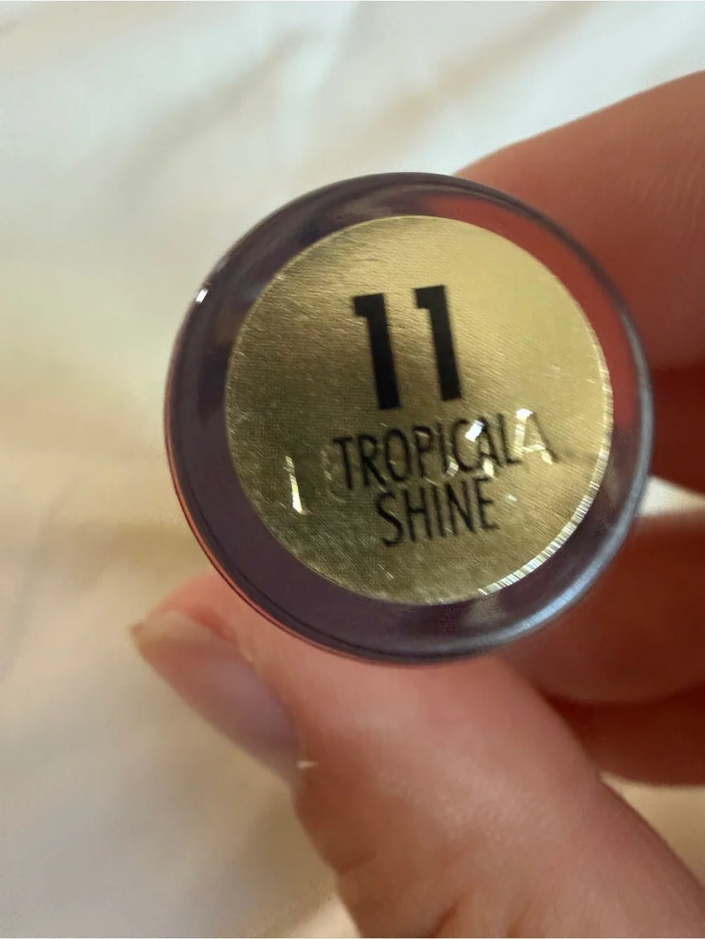 💙4/$20 MILANI COSMETICS Keep It Full Nourishing Lip Plumper